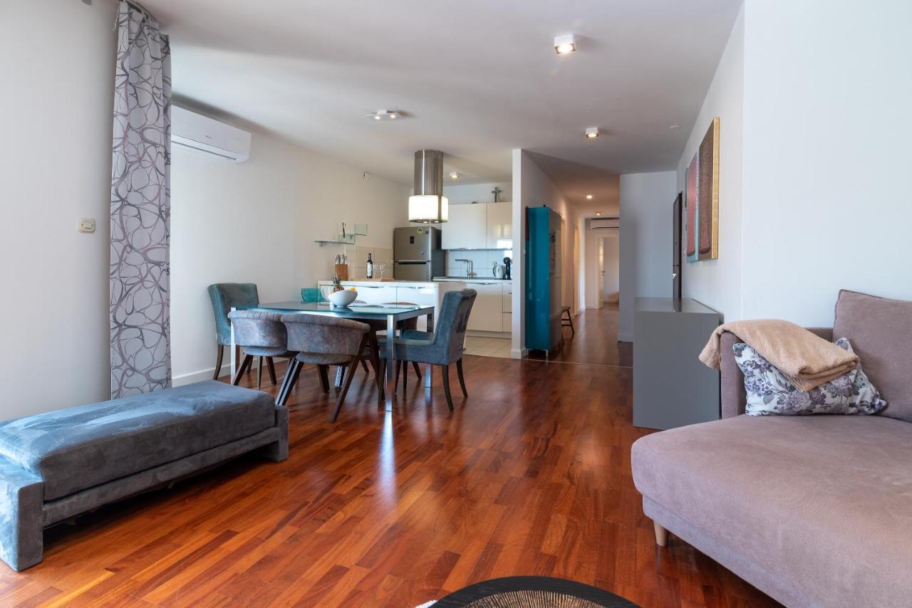 Apartments Liam トロギール エクステリア 写真