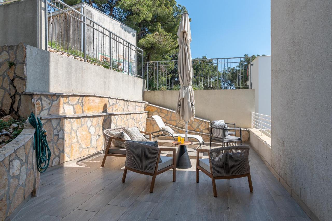Apartments Liam トロギール エクステリア 写真
